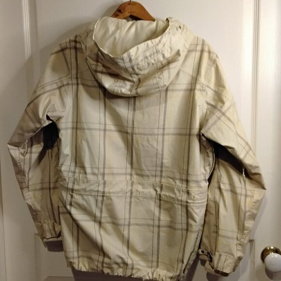 DC Jacket - Picture 4 of 4